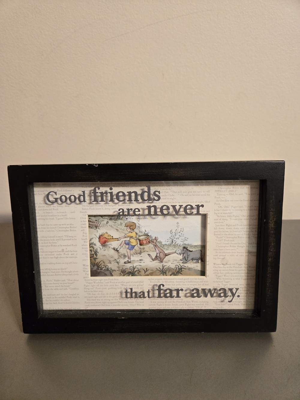 Winnie the Pooh "Good Friends" Picture Frame